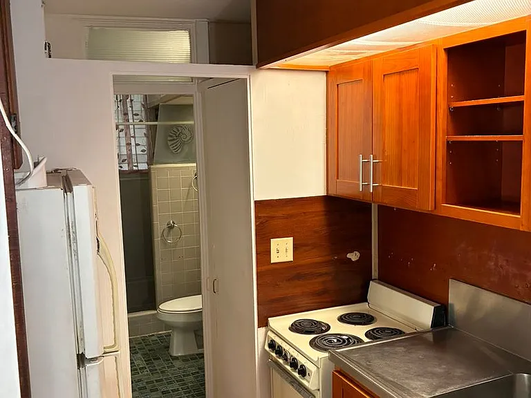 417 Namahana St #3 — Photo 8