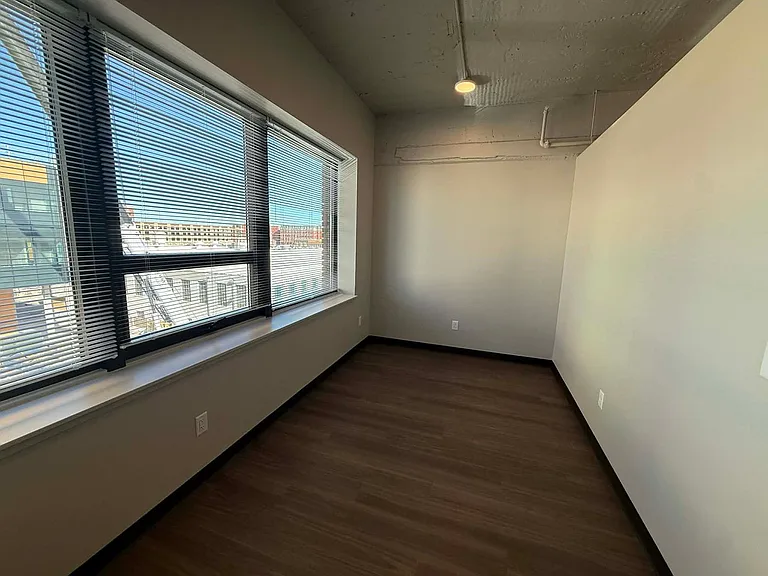 The Arnold Apartments — Photo 14