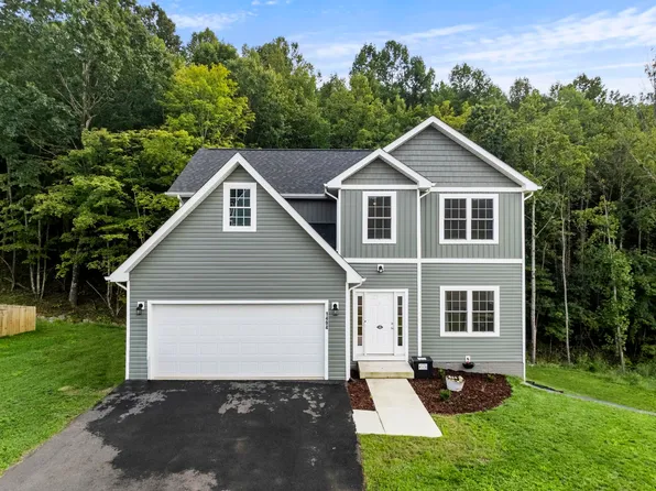1494 Walnut Ridge Rd, Christiansburg, VA 24073