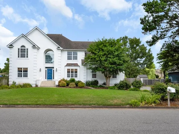 804 Los Colonis Dr, Virginia Beach, VA 23456