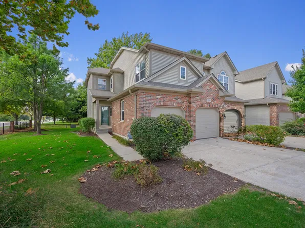 1200 Oakleaf Ct, Aurora, IL 60506