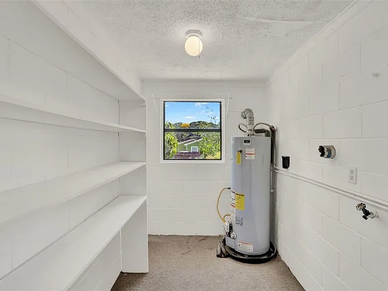 1220 Morin St #B — Photo 14