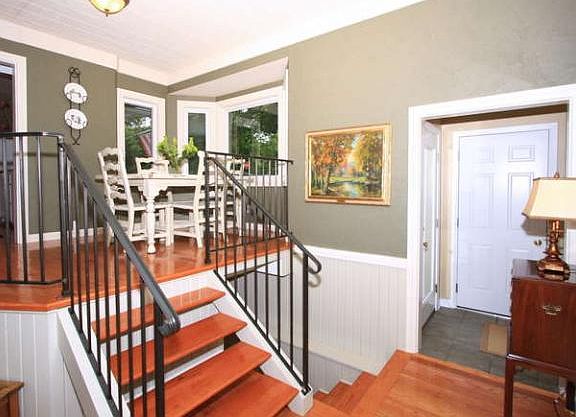 5th image of 3660 Northome Ave