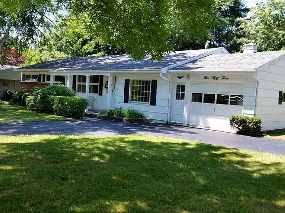 2nd image of 553 Wahlmont Dr