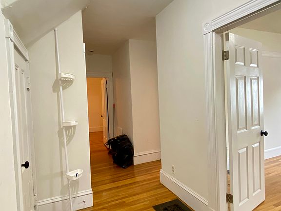 2nd image of 5 Aldie St #1
