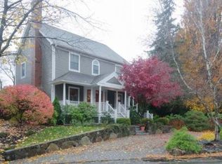 30 Longview Dr, Marblehead, MA 01945