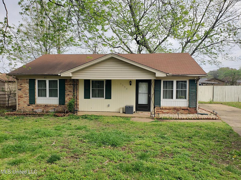1st image of 1598 Whitehead Dr