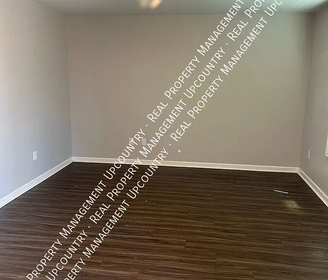 3002 Margaret Ct — Photo 3