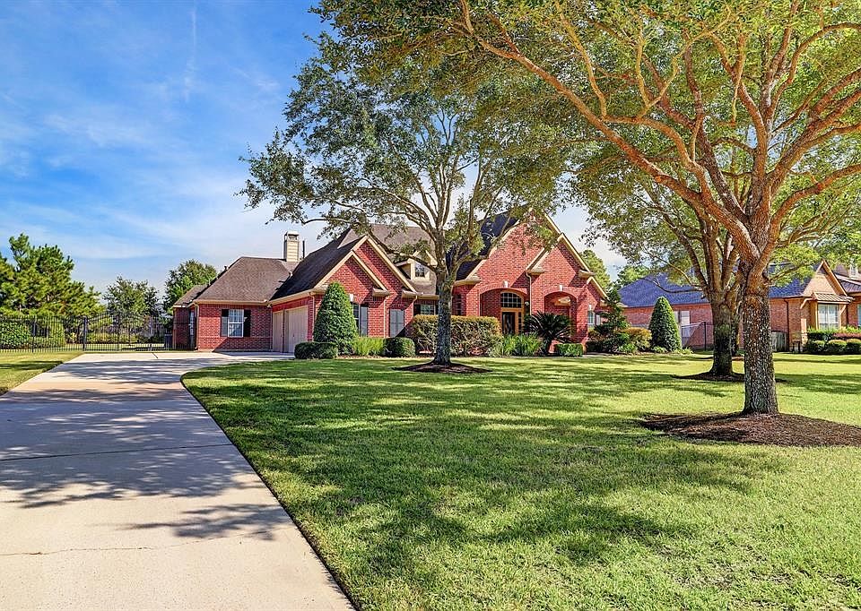 1st image of 16614 Cottage Rose Trl