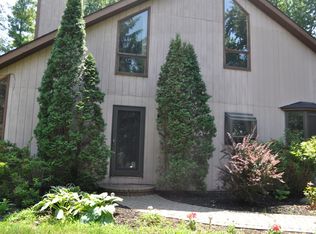 3717 Overlook Dr, Richmond, IL 60071