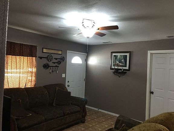 3rd image of 6115 Pecador Dr
