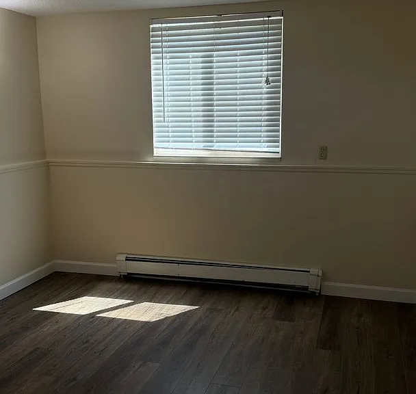 3233 Lakeside Dr #102 — Photo 8