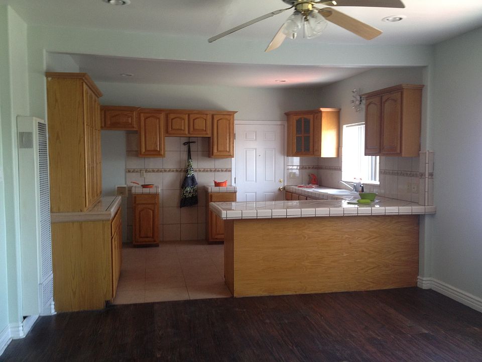 1st image of 5638 S Broadway