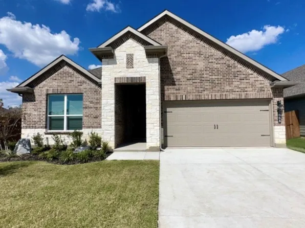 1808 Swallow St, Denton, TX 76205