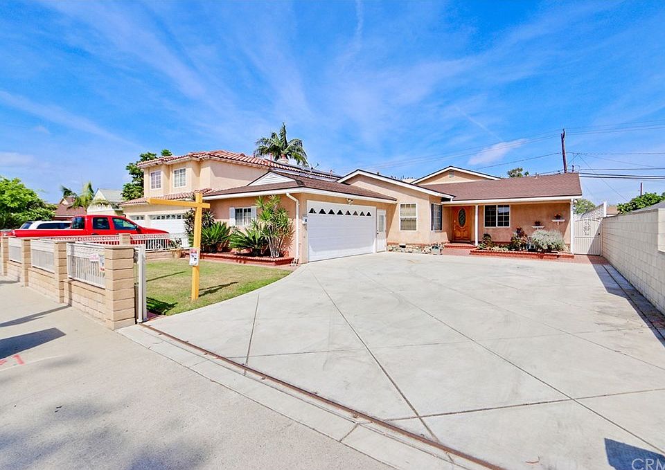 1st image of 22016 Pioneer Blvd