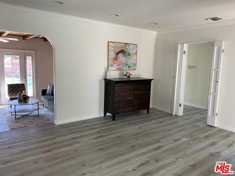 6838 Bertrand Ave — Photo 6
