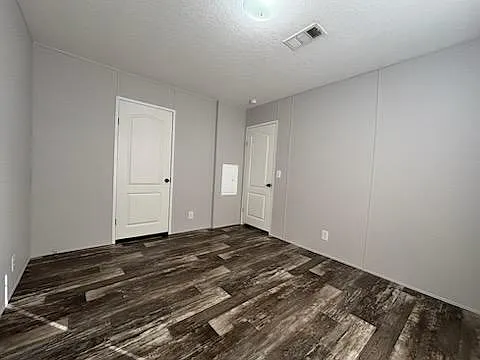 4000 24th St N #310 — Photo 6
