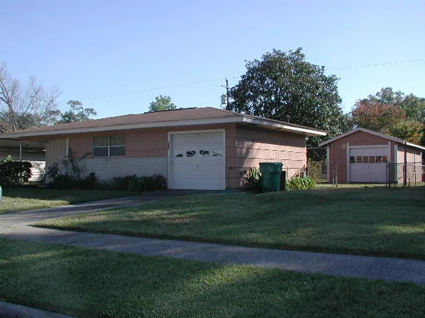 517 Camellia Ave, Orange, TX 77630