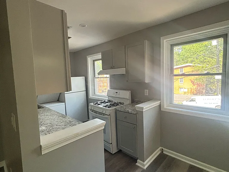 8306 Roanoke Ave #1 — Photo 3