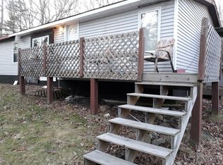 125 Carson Dr, Greeley, PA 18425