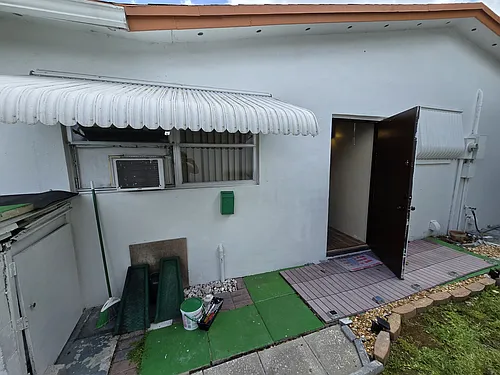 4215 NW 52nd Ave Photo 1