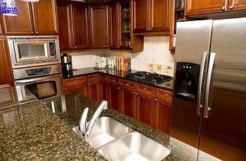 2nd image of 1071R Davis Cir NW