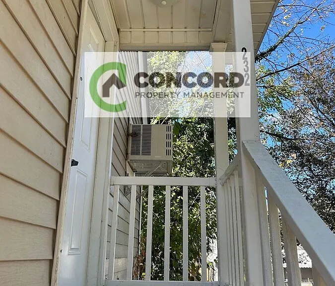 232 Edgeworth St — Photo 2
