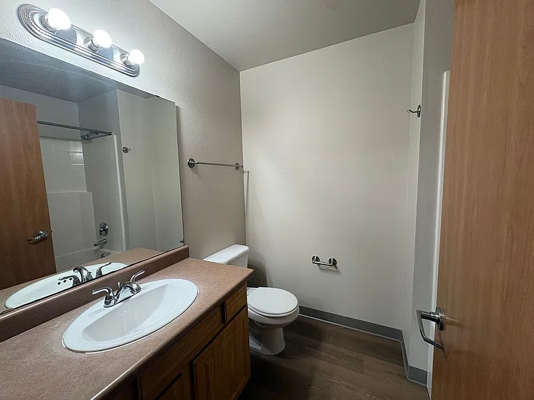 Centerwood Apartments — Photo 20