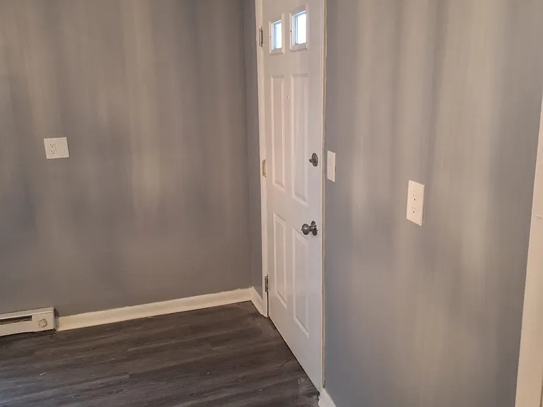 27 Hickory St #1N — Photo 2