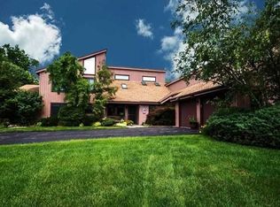 27 Sherwood Hts, Wappingers Falls, NY 12590