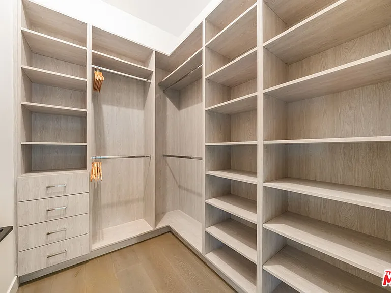 10563 Ashton Ave #1 — Photo 19
