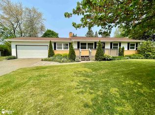 5035 Sturbridge Ct, Grand Blanc, MI 48439