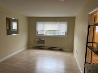 41 Fairmount Pl APT 11, Leominster, MA 01453