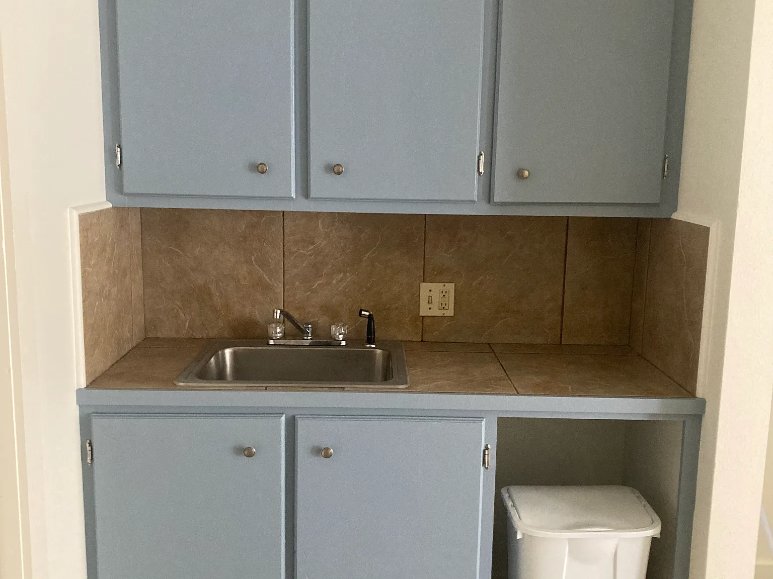Studio, 250 sqft, $700 — Photo 3