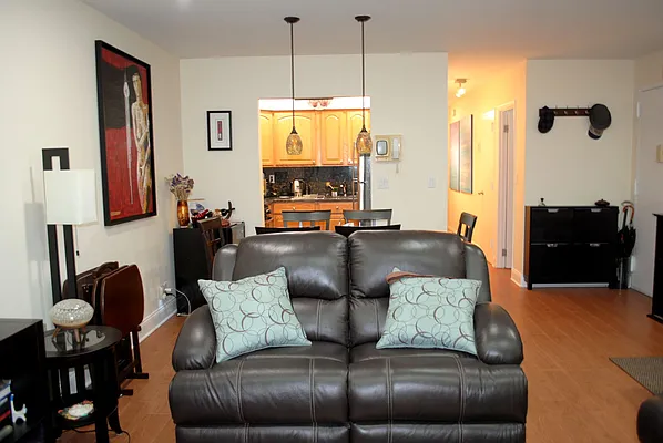 Sold by Landmarc Group | media 3