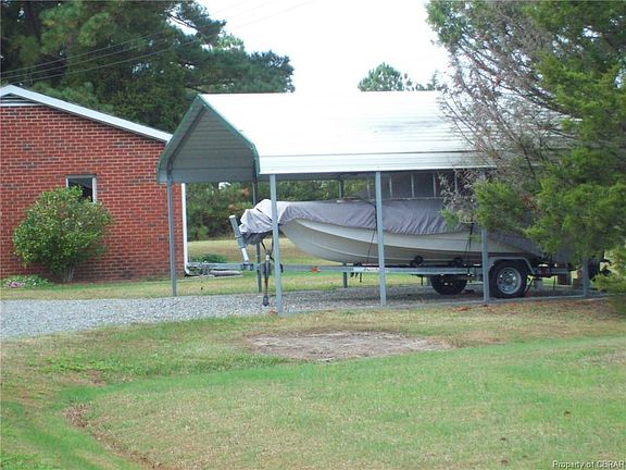 3rd image of 292 W Landing Creek Rd