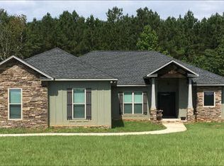1123 Stokley Ct, Atmore, AL 36502