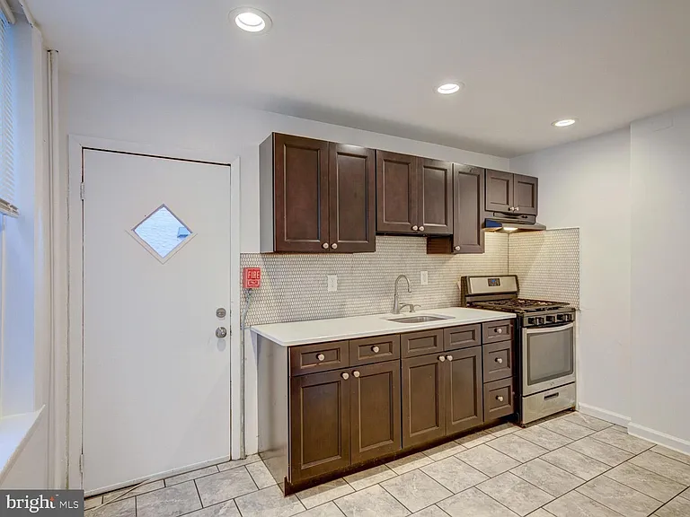 1304 E Columbia Ave #1 — Photo 15