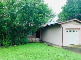 140 89th Ave NE, Saint Petersburg, FL 33702