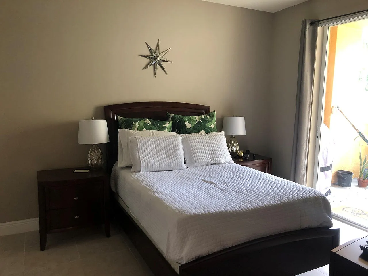 3 bed, 1243 sqft, $3,900 — Photo 3