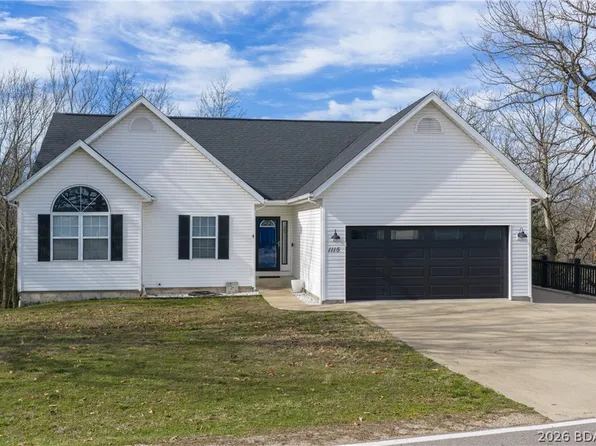 1115 Explorer Ct, Osage Beach, MO 65065