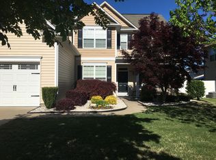 105 Kelsey Glen Ln, Simpsonville, SC 29681