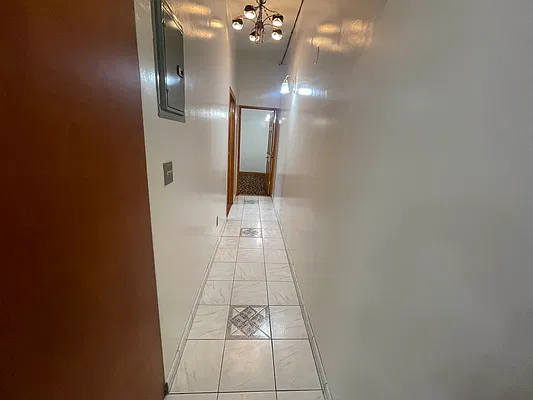 Rented by Metropolis International Realty Inc. | media 8