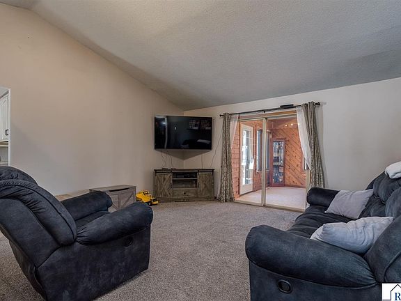 3rd image of 61480 154th Ln