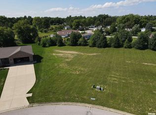 17 Parkview Dr, Eureka, IL