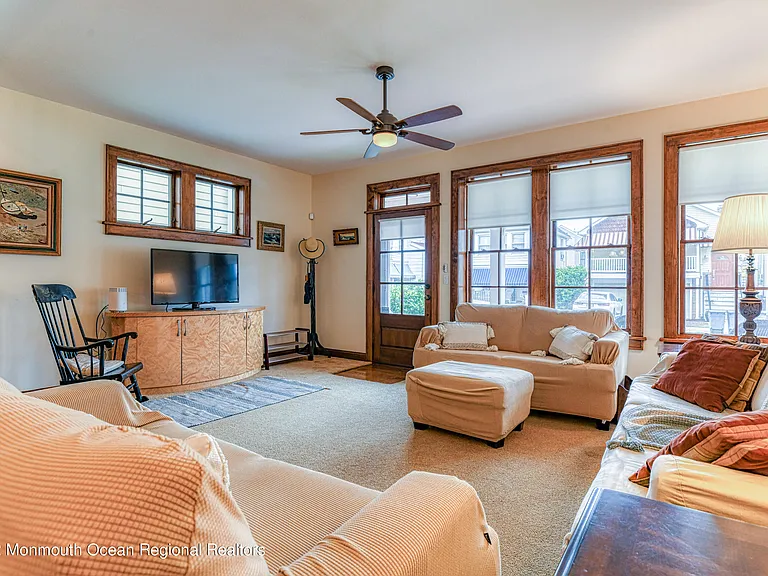26 Atlantic Ave — Photo 10