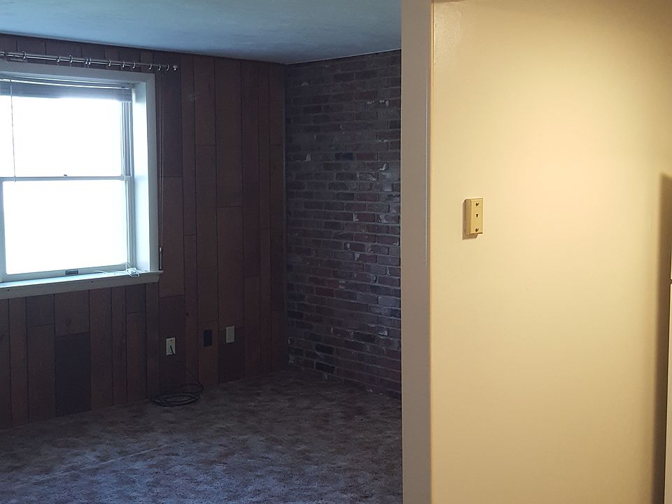 2nd image of 145 Plank Rd APT 34