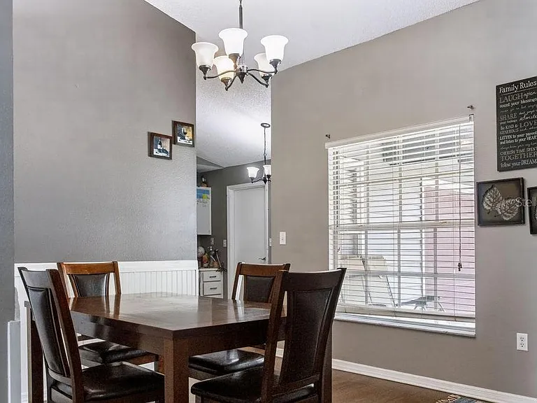 506 Mandy St — Photo 16