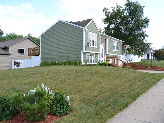 2nd image of 532 Macomb Ave NW
