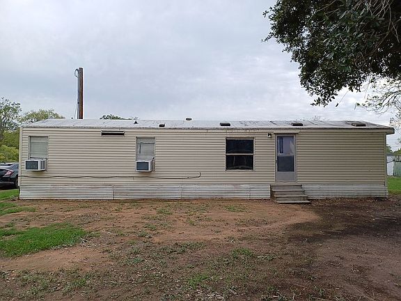 Front View of Mobile Home